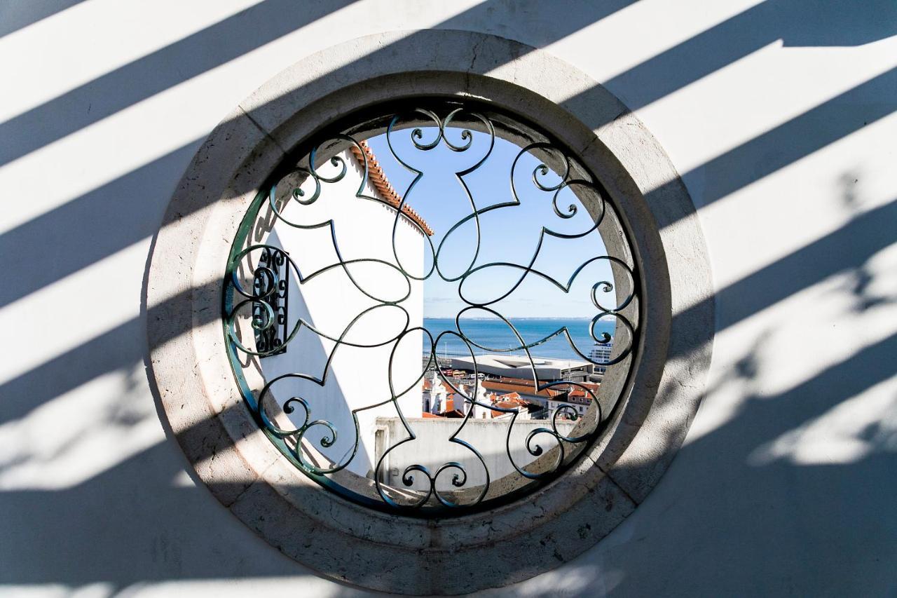 Cosy Alfama Hideout - With Rooftop Terrace Лиссабон Экстерьер фото